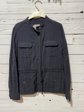 Lightweight Women's Shirt Jacket in Charcoal Gray